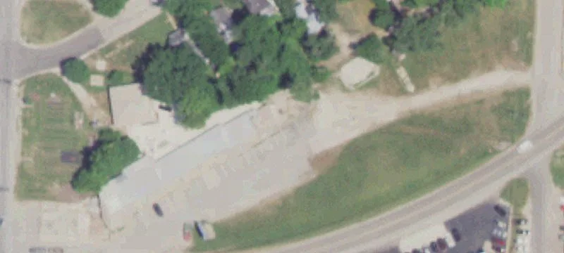 407 4th St