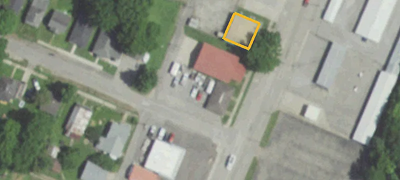 401 Main St