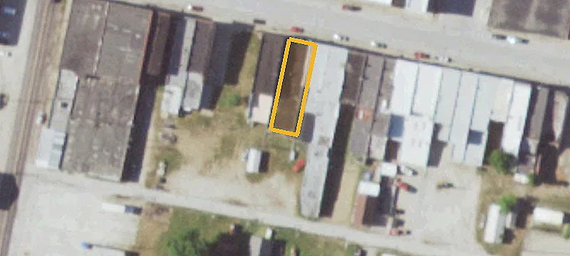 132 Moniteau St