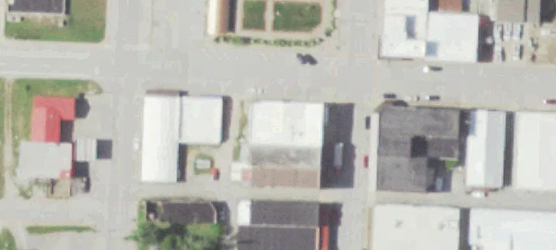 Grand Ave