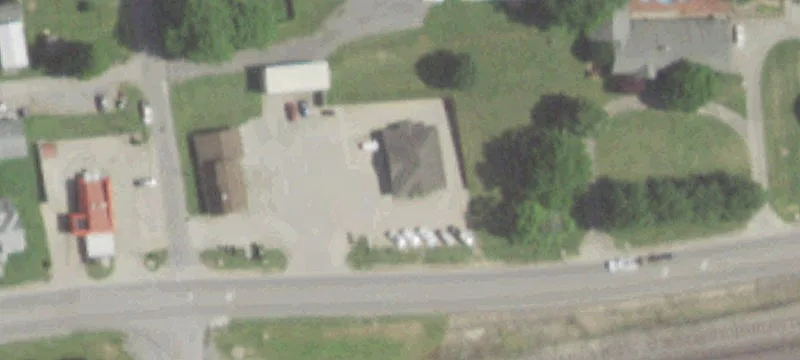 2220 Main St
