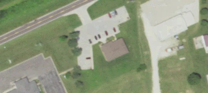100 Hwy 28th E