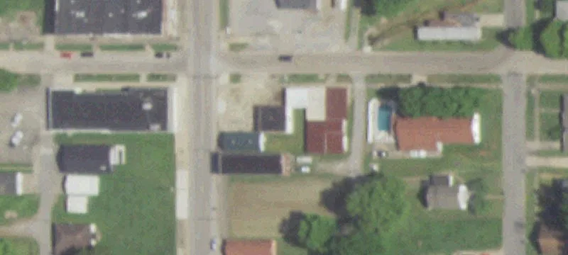 502 2nd E St