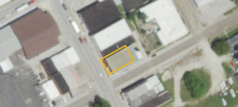202 Main St