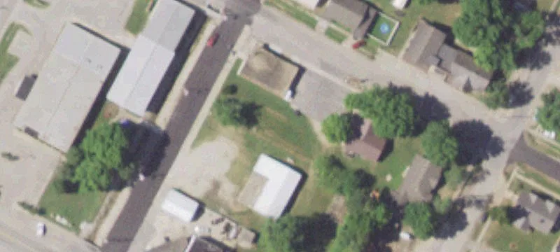 184 L Hawks St