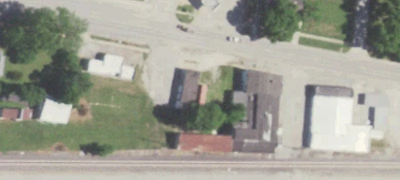 400 Broadway St