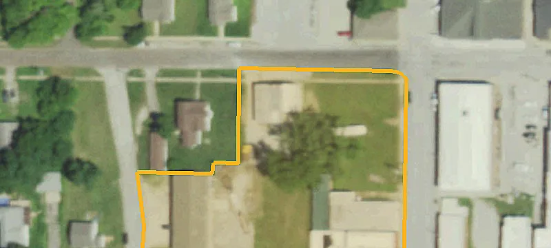 207 Maple St