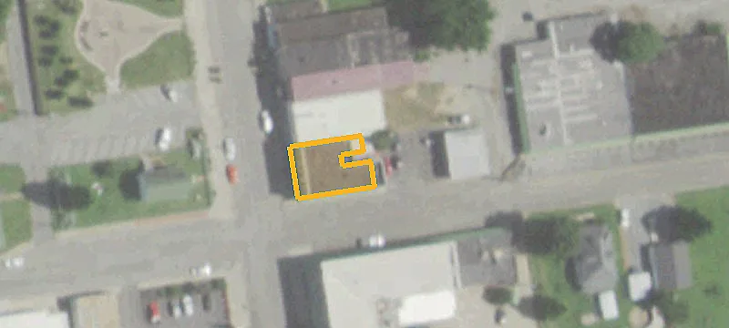301 Main St