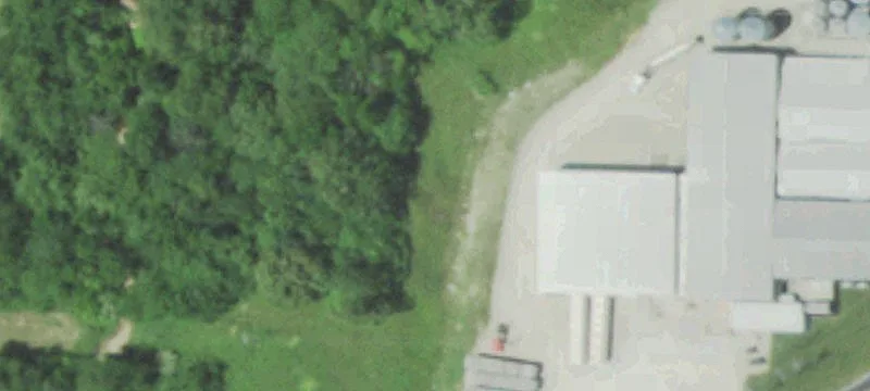 2000 James Blvd