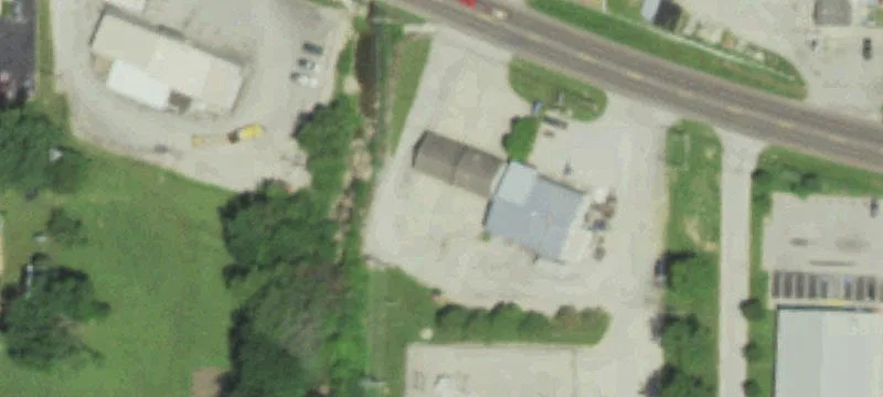1105 Clay Ave