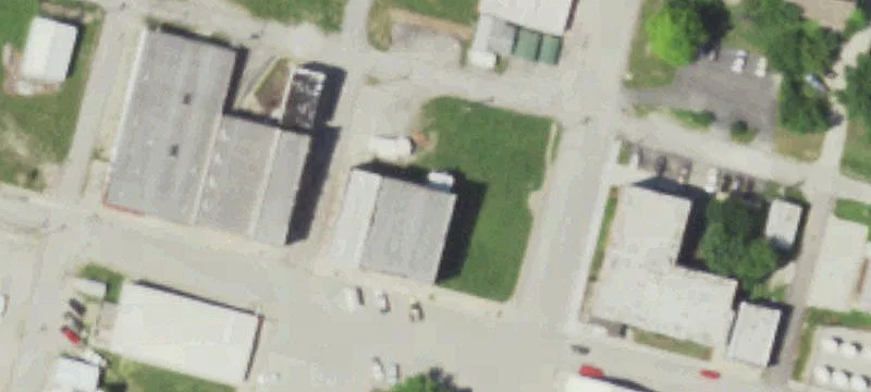 705 Hickland St