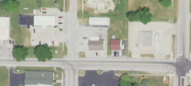202 Commercial St