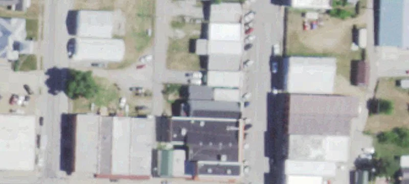 Maple St