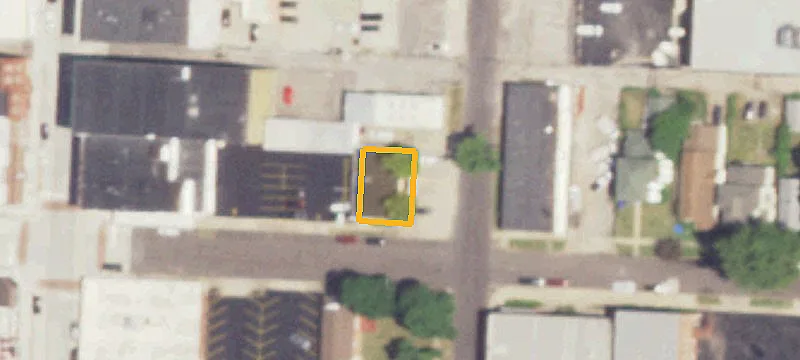 520 Lamine Ave