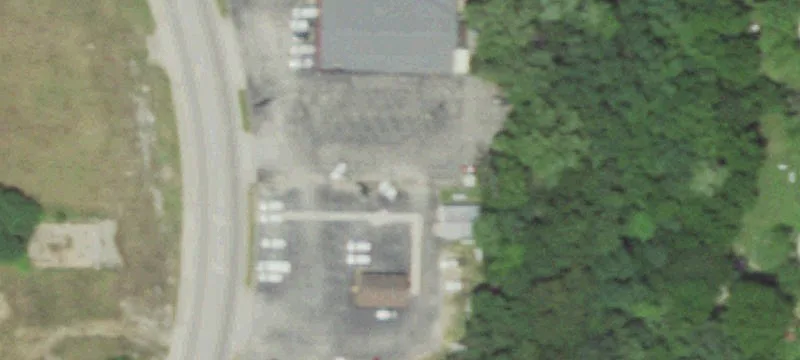 300 Main St