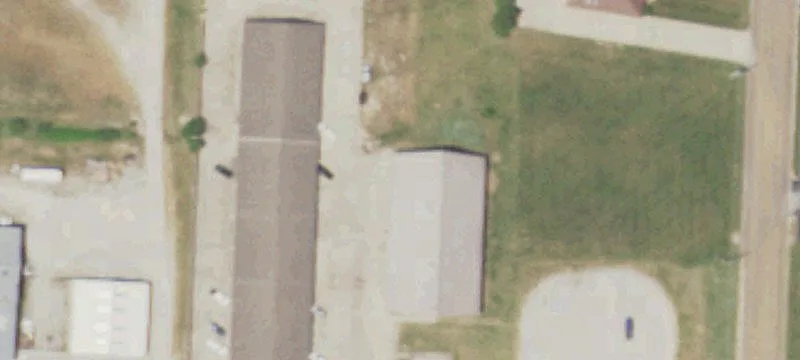 406 2nd St