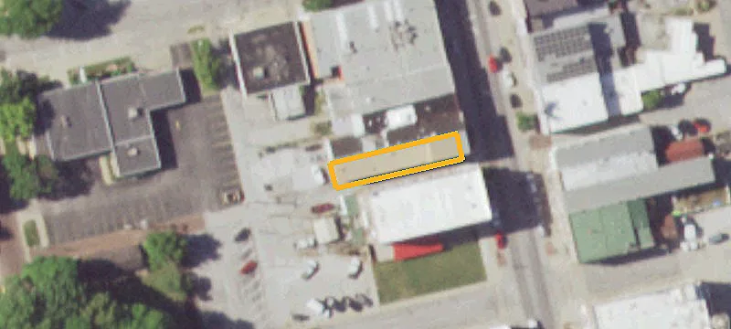 413 Main St