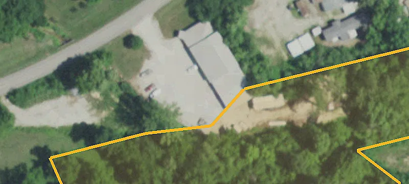 18 Lakeland Rd