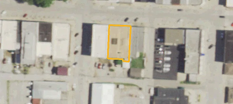106 3rd St