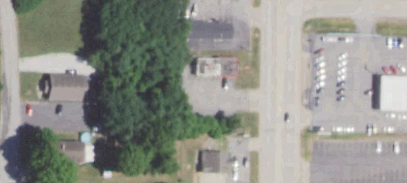 300 Neosho Blvd