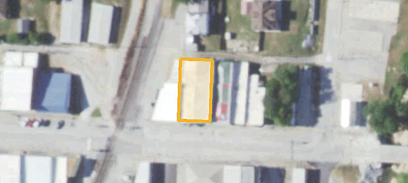 105 Main St