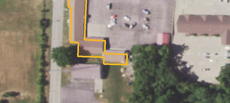122 Young Ave