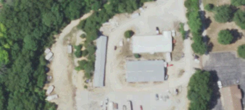 233 Stinger Ln