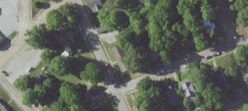 640 Lindsay Ave