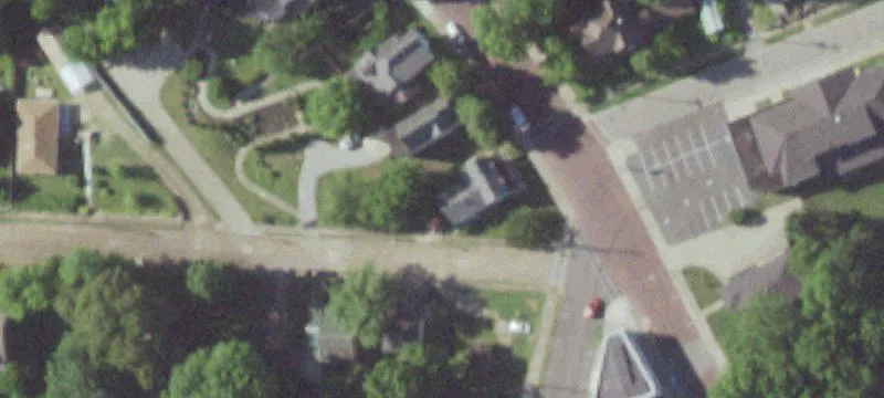 405 Main St