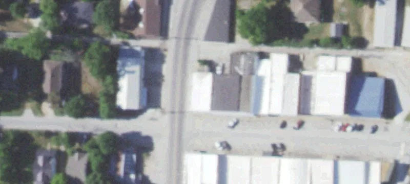 128 Main St