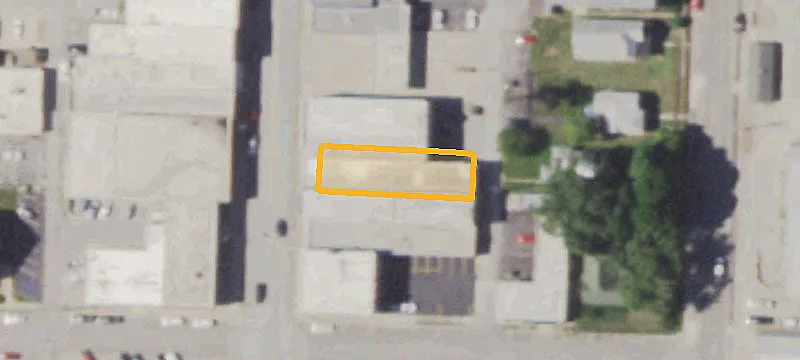 1915 Main St