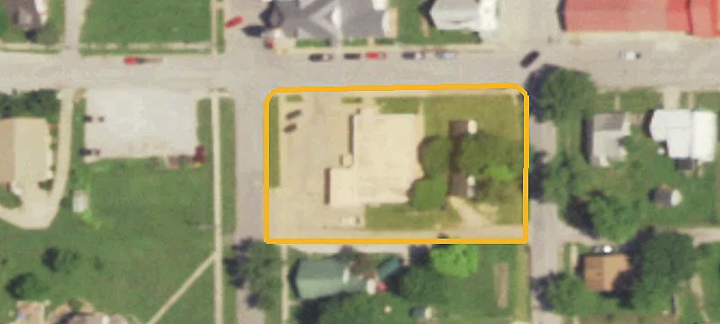 100 4th St