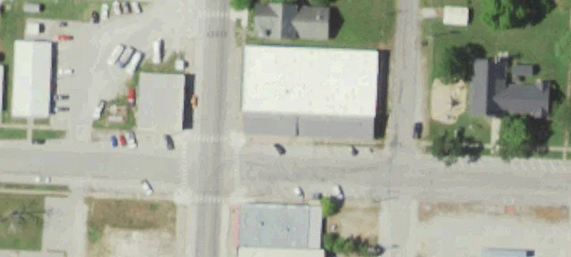 201 Main St