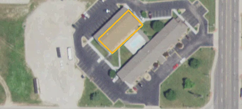 1831 Elm St