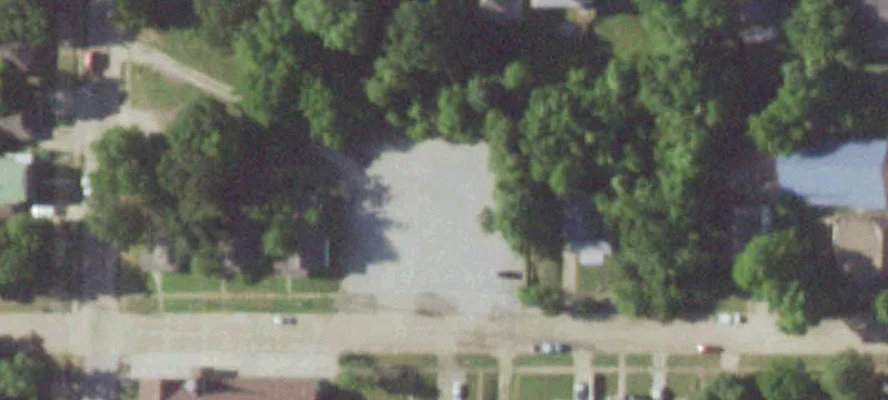 831 Cedar St