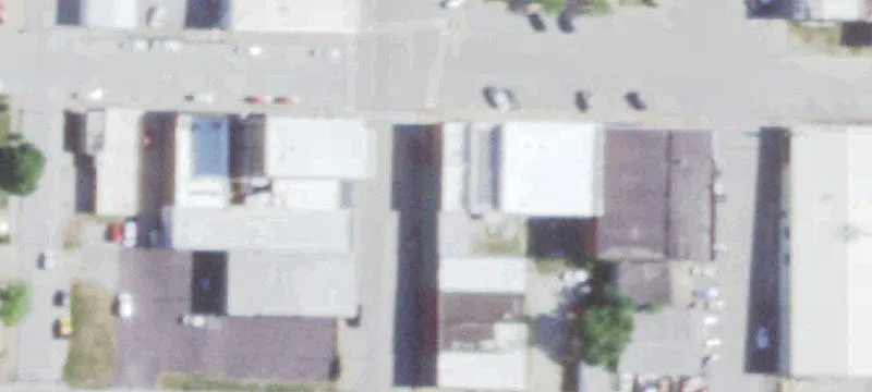 100 Commercial St