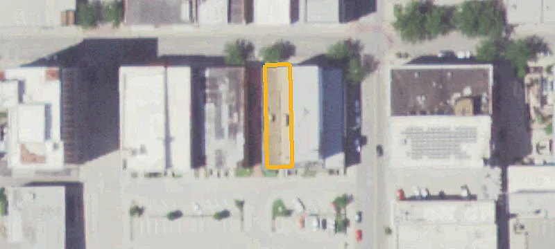 516 Felix St