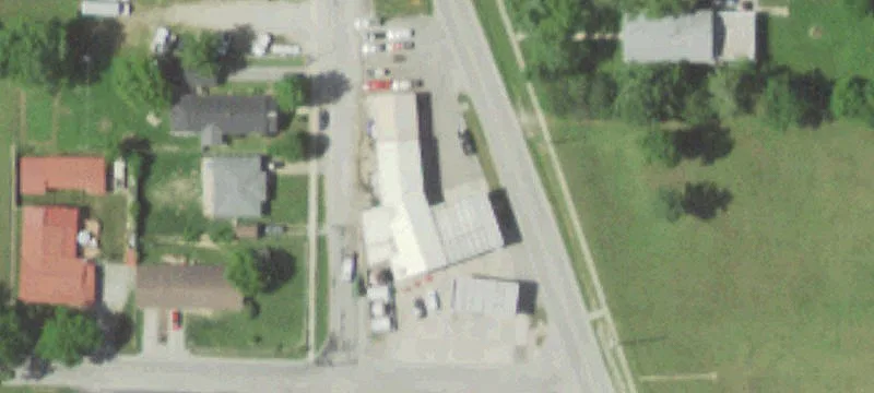 233 Dogwood St