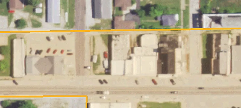 1716 Main St