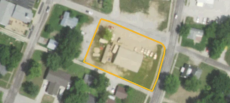 100 Foreman 210th 2nd St