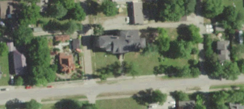 315 Russell St