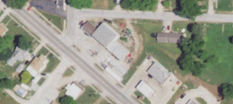 320 Commercial St