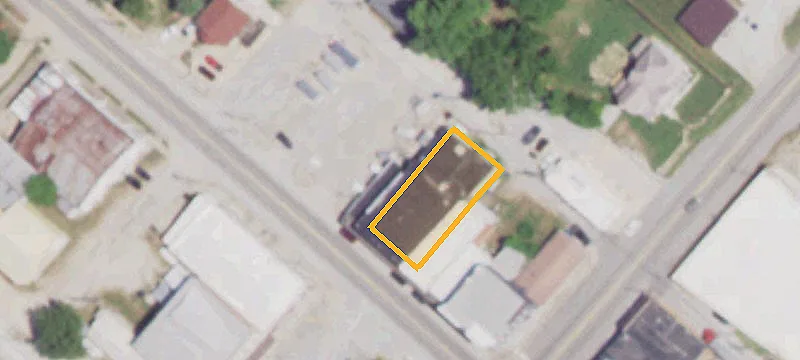 112 Commercial St