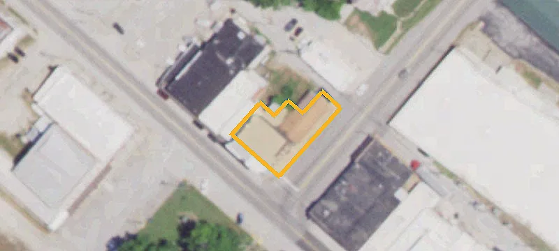 104 Commercial St