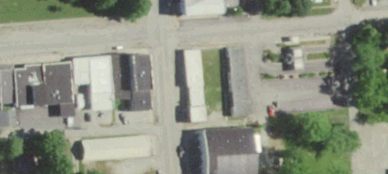 301 Main St