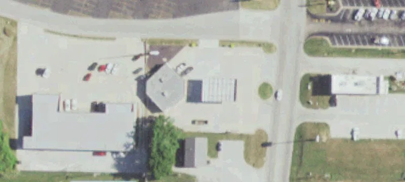 1421 Main St