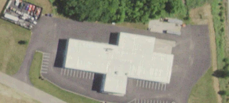 900 Pointview Dr