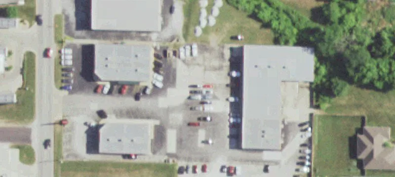 1604 Main St