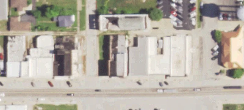 1614 Main St