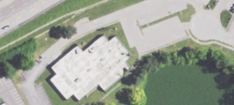 1020 Anglum Rd